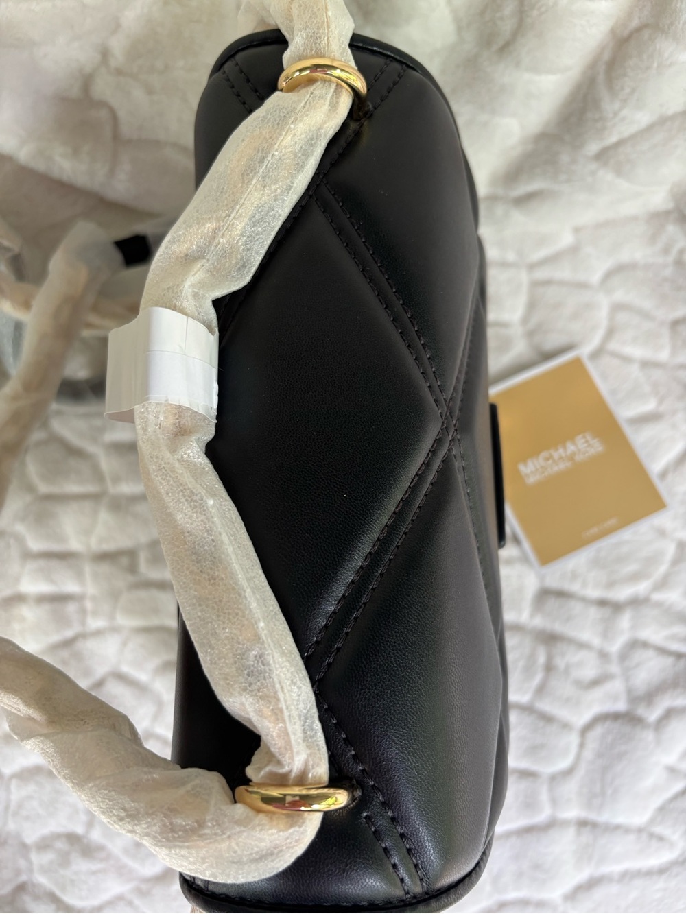 SOLD❌ Michael Kors Serena Medium Flap Shoulder Bag - Picture 4 of 13